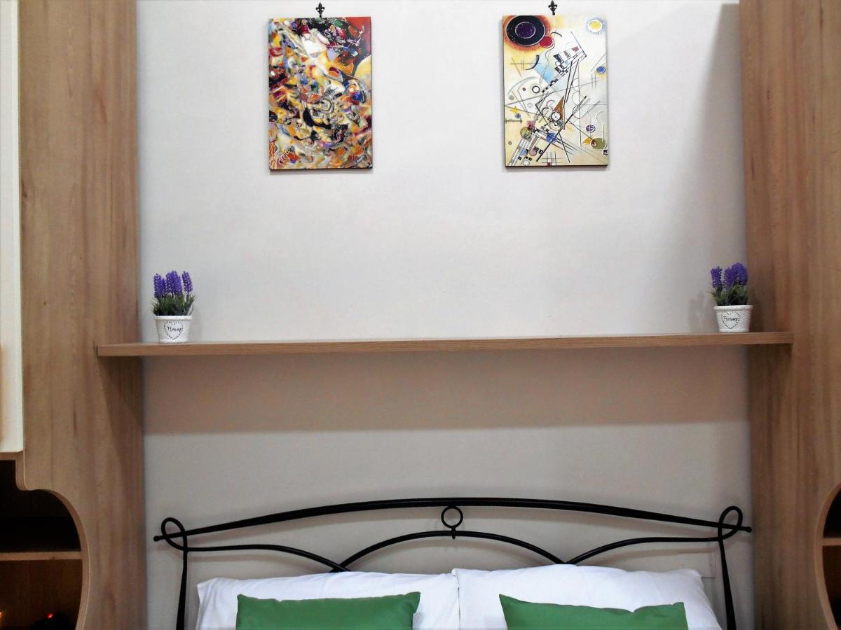 Essenza Di Napoli Bed & Breakfast ภายนอก รูปภาพ